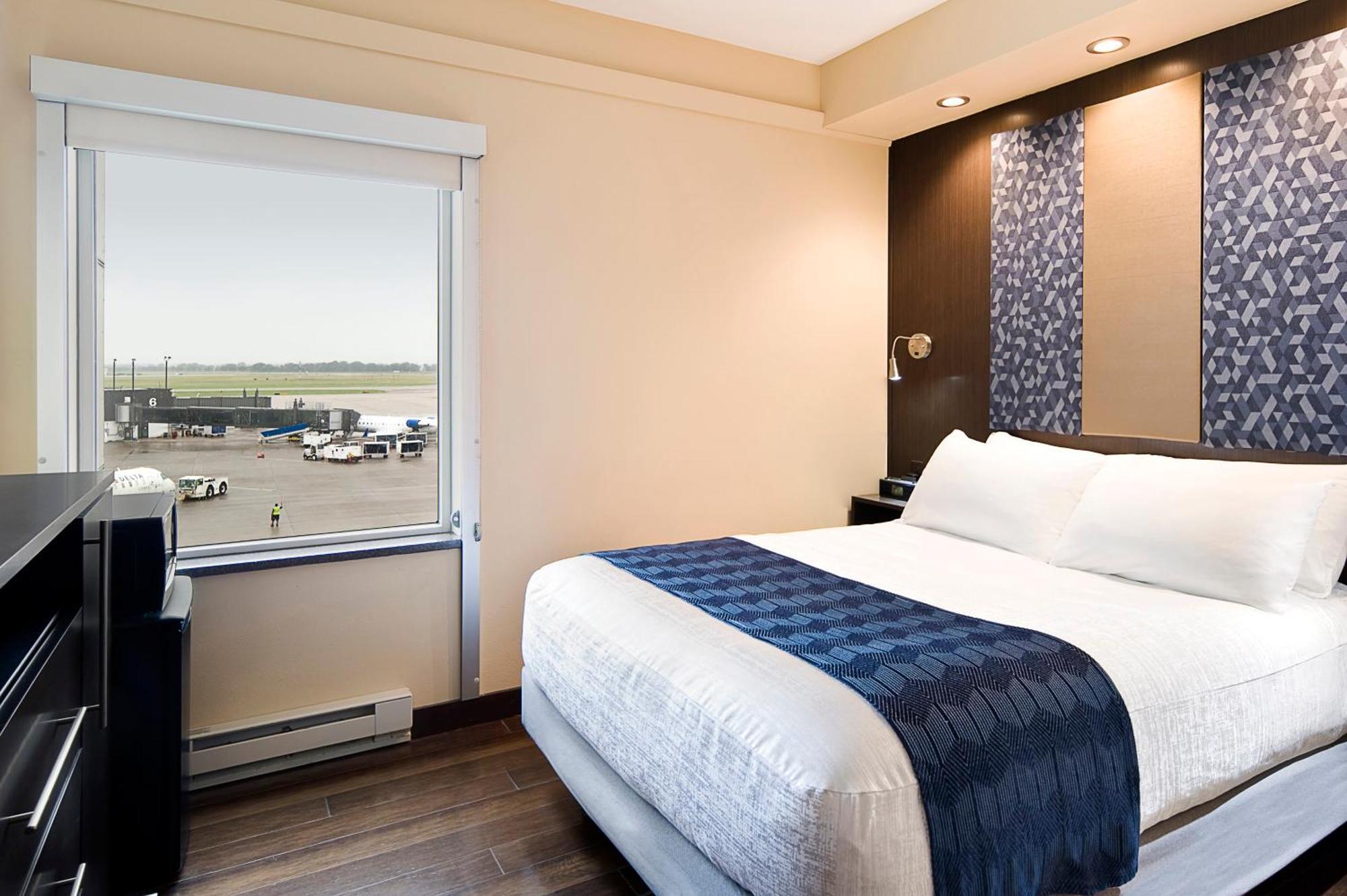 Eco-ficient Queen Room